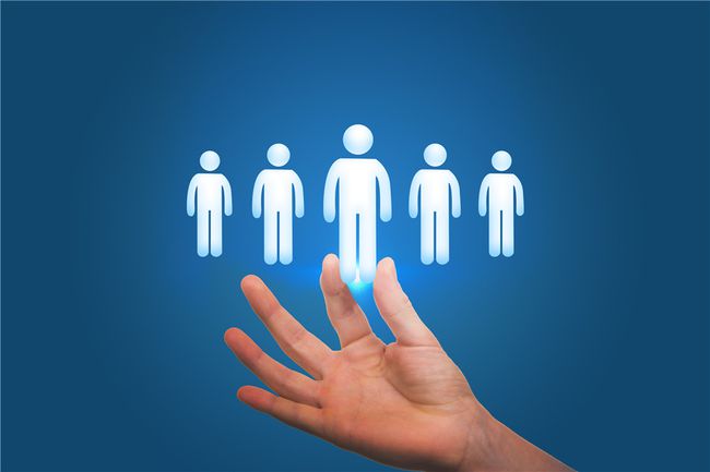 深圳十大獵頭公司：全國鋰電池行業總產值首次突破萬億！